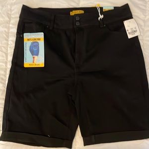 Wax Bermuda shorts size 3x brand new